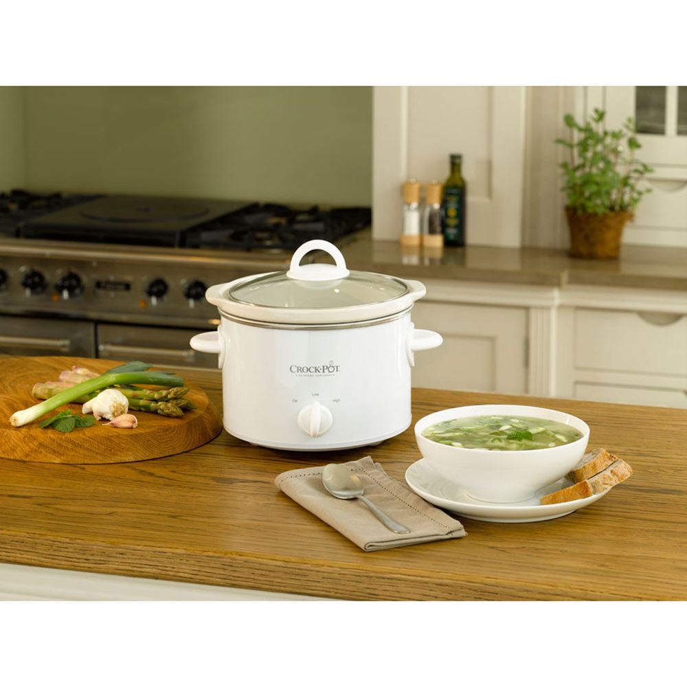 https://www.dvdoverseas.com/resize/Shared/Images/Product/Crockpot-2-4L-Slow-Cooker-220-Volt-NON-USA-MODEL-220v-Europe-Asia/SCCPQK5025.jpg?bw=1000&w=1000&bh=1000&h=1000